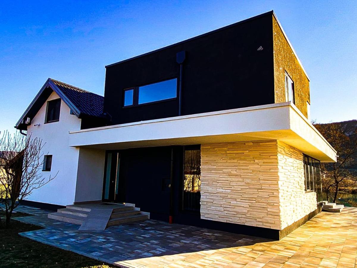Villa Una Residence Bihac Exterior photo